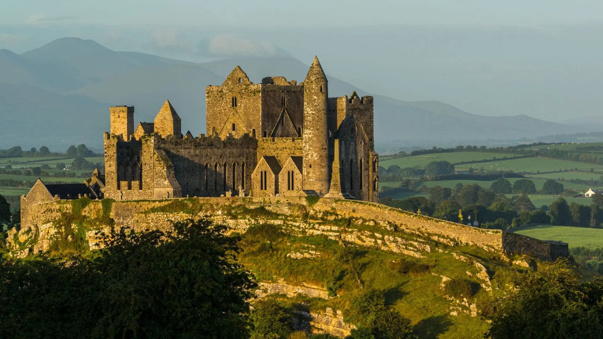 Royal Sites Of Ireland Rock Of Cashel Royal Sites Of Ireland Rock Of Cashel